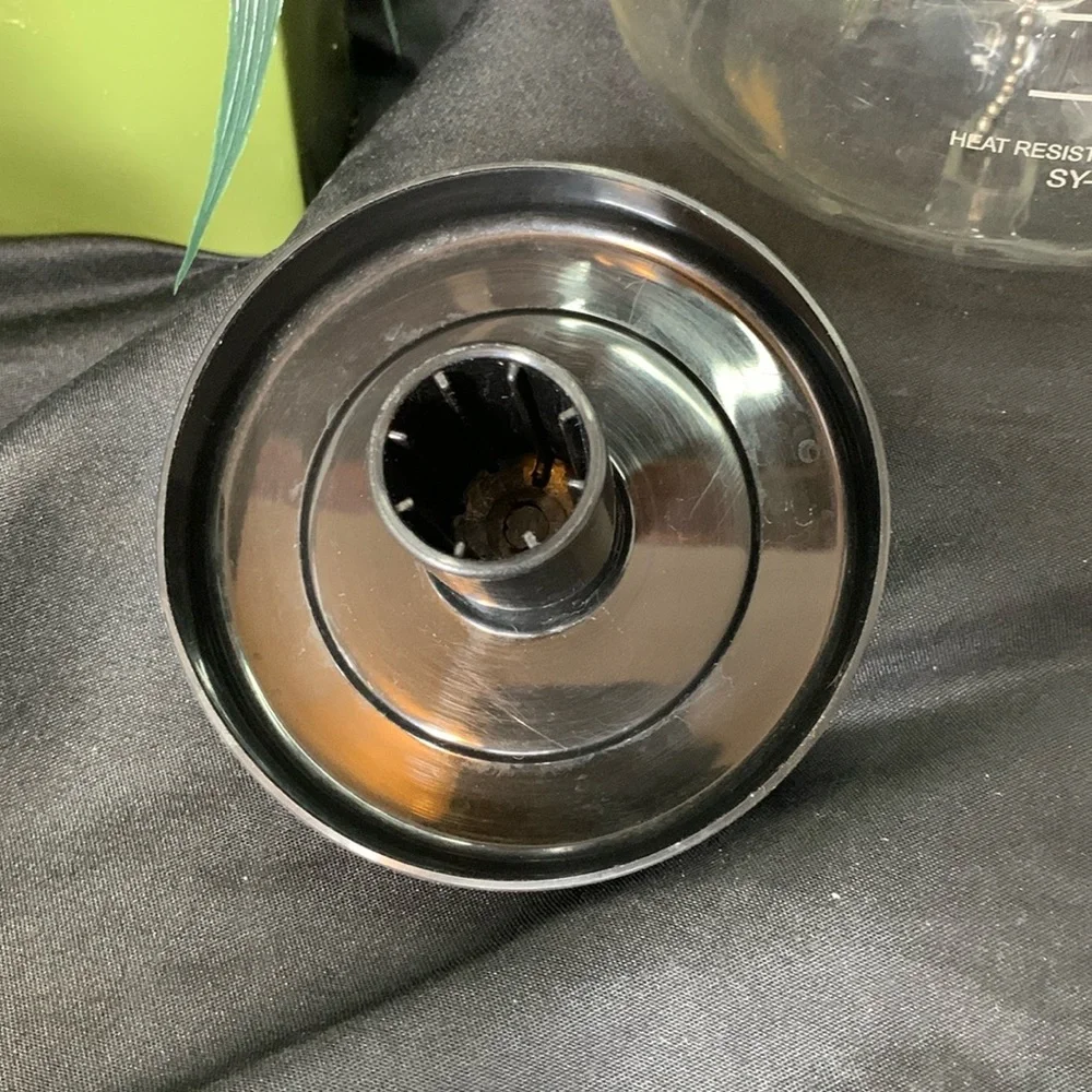 YAMA 8 cup glass vacuum brew stovetop siphon coffee maker made in Taiwan - Picture 6 of 9